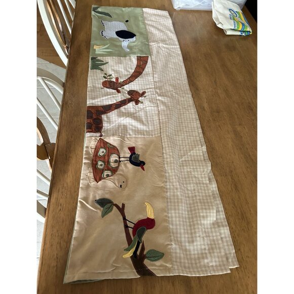 Kidsline Zanzibar Safari-Themed Baby Quilt w/2 Matching window valances - Picture 11 of 16
